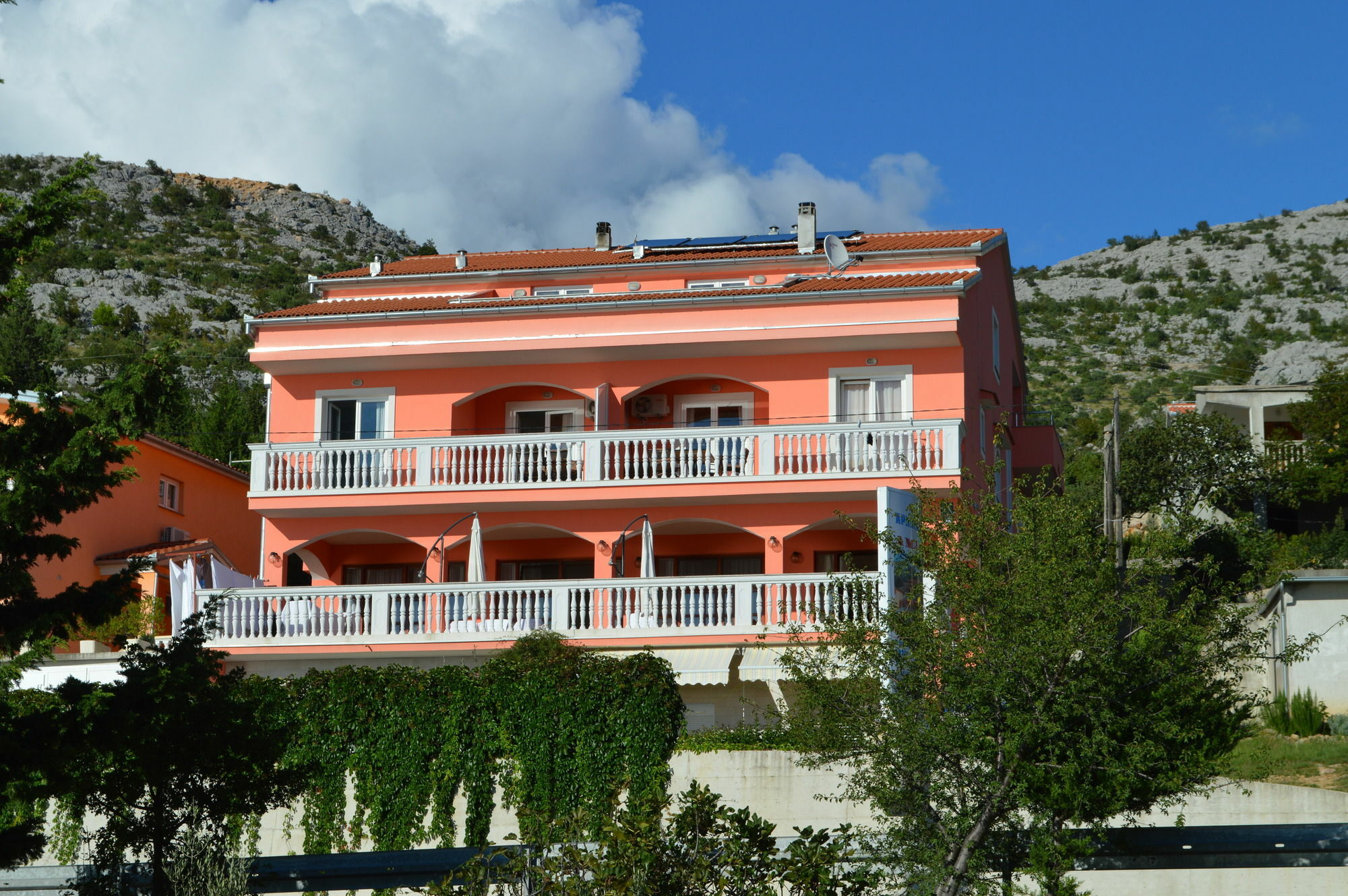 Amari Apartment Starigrad Paklenica Exterior photo